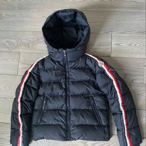 Moncler Jacket size 6yo kids
